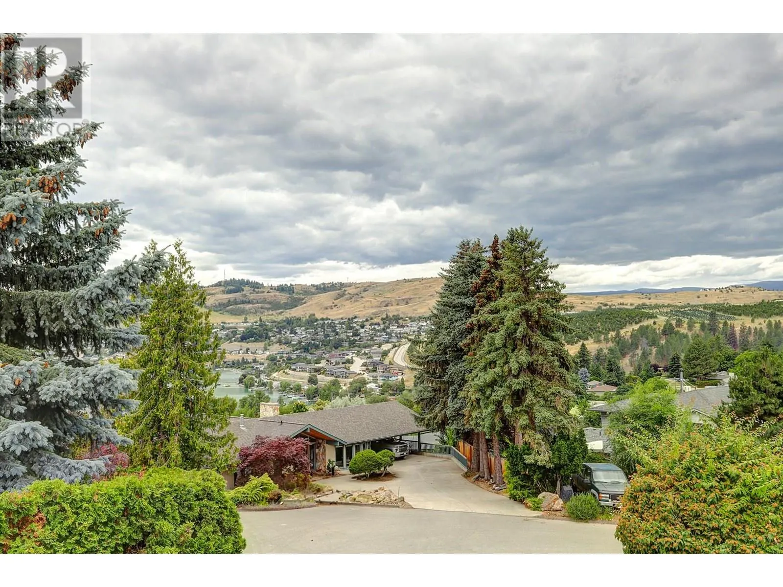 8905 Orchard Ridge Drive