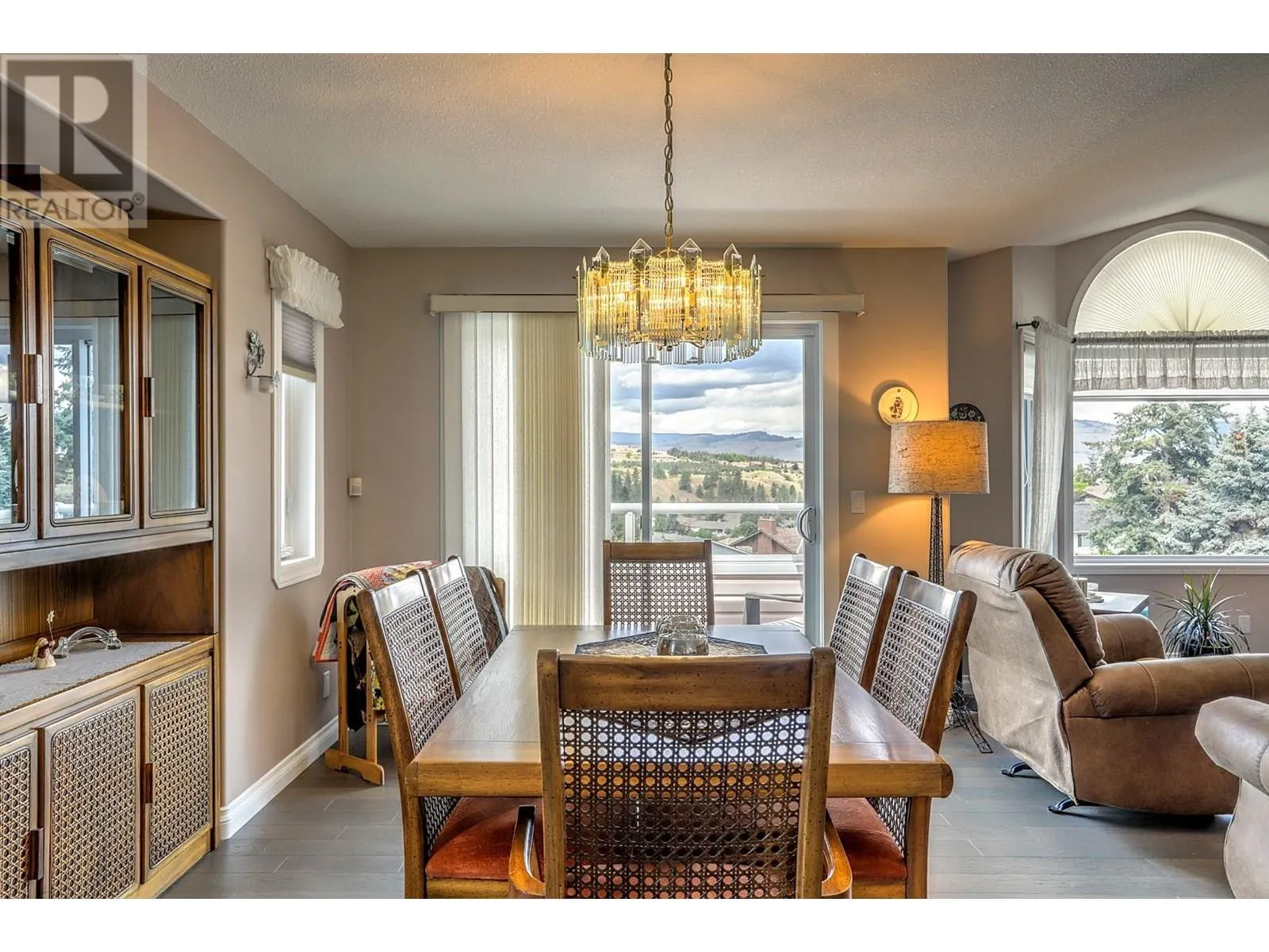 8905 Orchard Ridge Drive