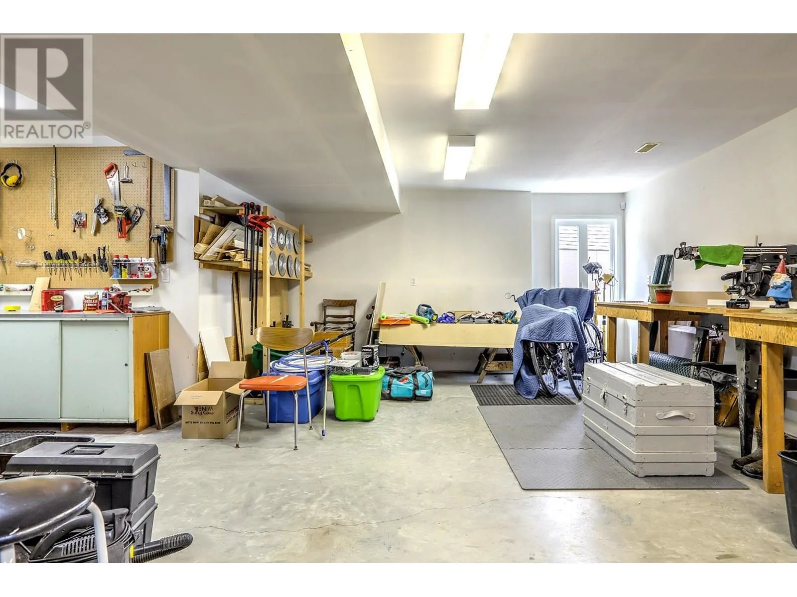 8905 Orchard Ridge Drive
