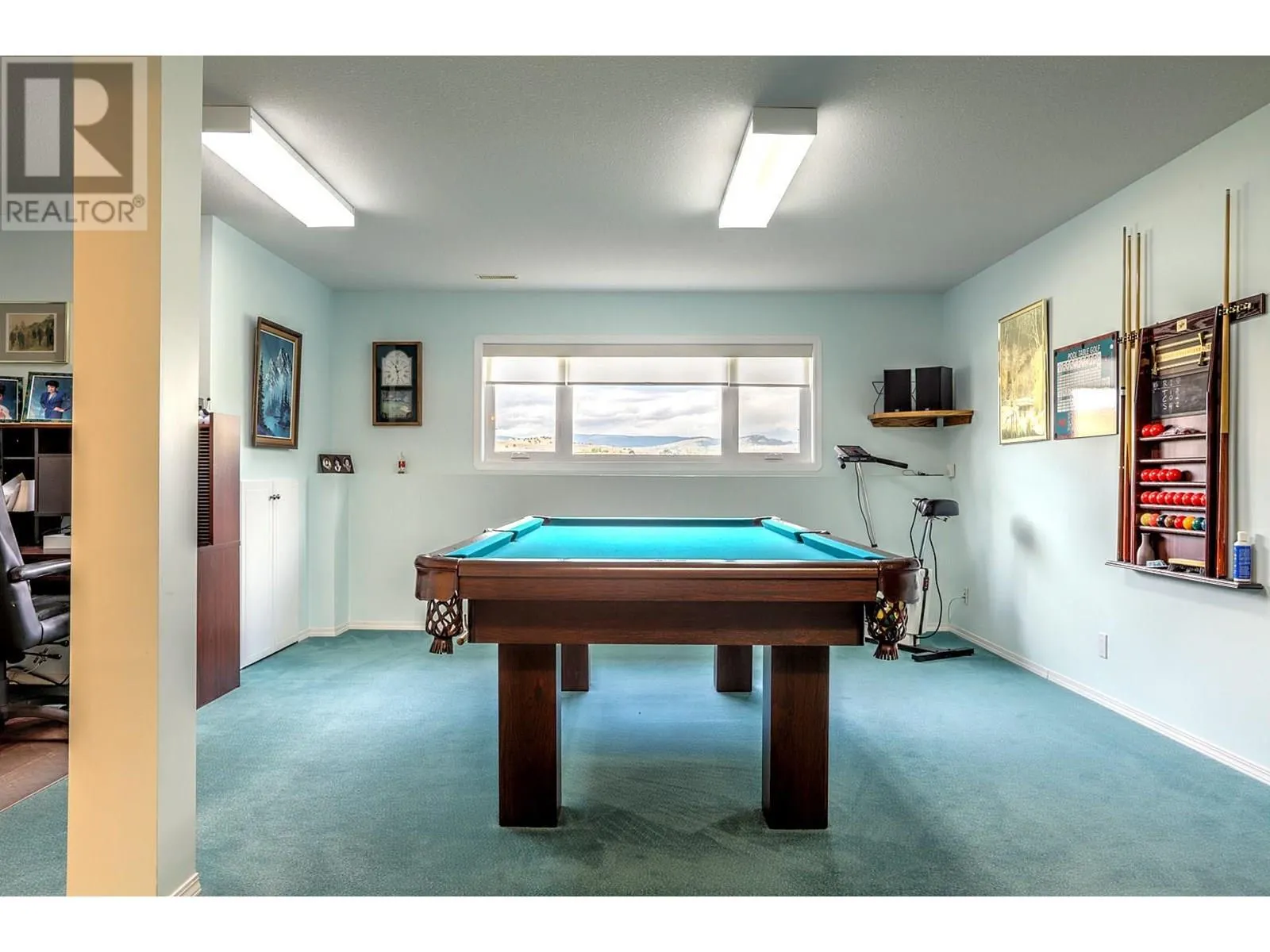 8905 Orchard Ridge Drive