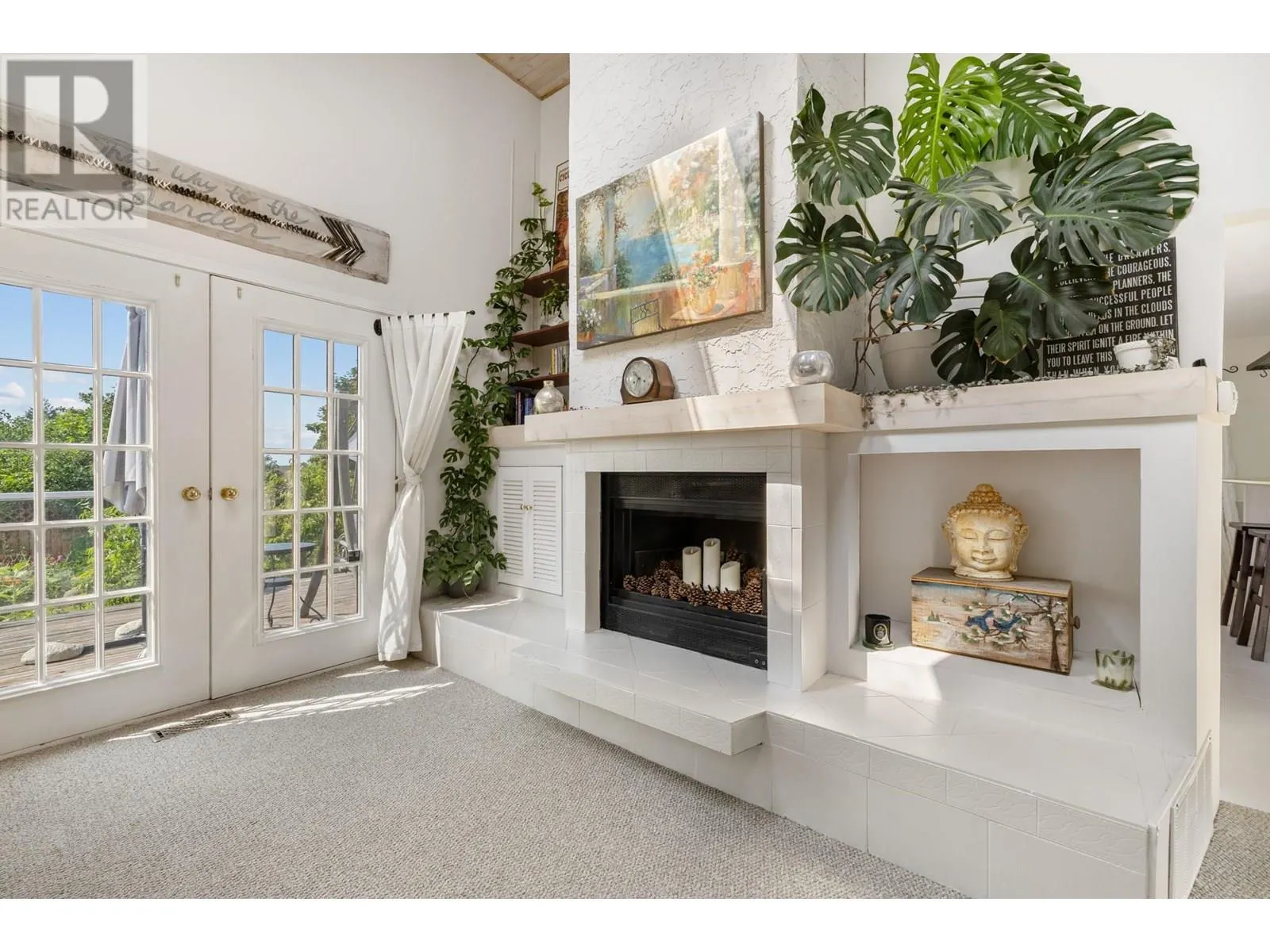 987 Garland Street