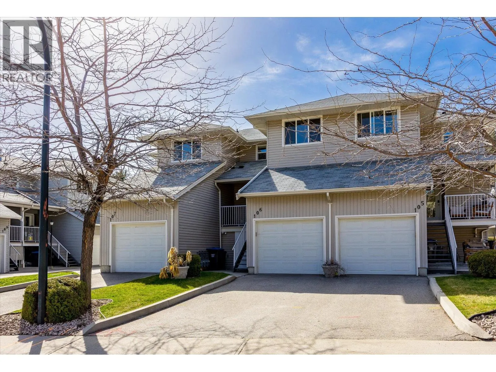 5460 Clements Crescent Unit# 106