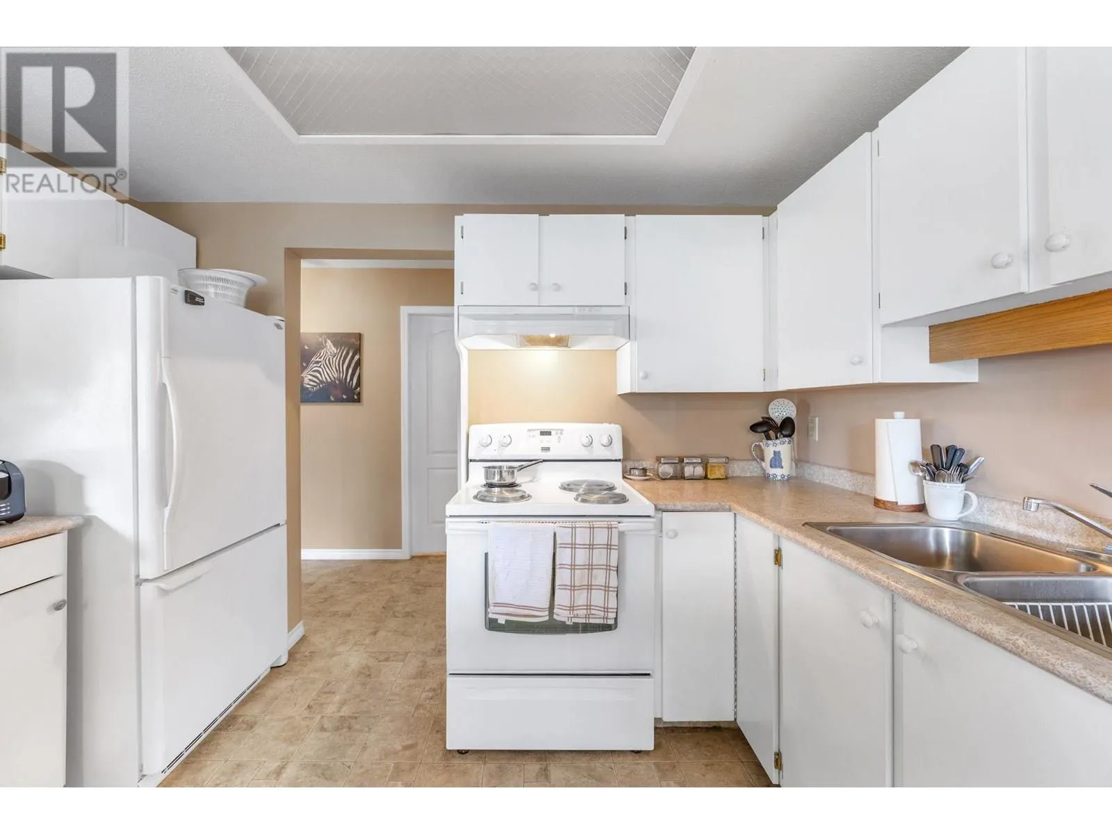 255 McIntosh Road Unit# 205