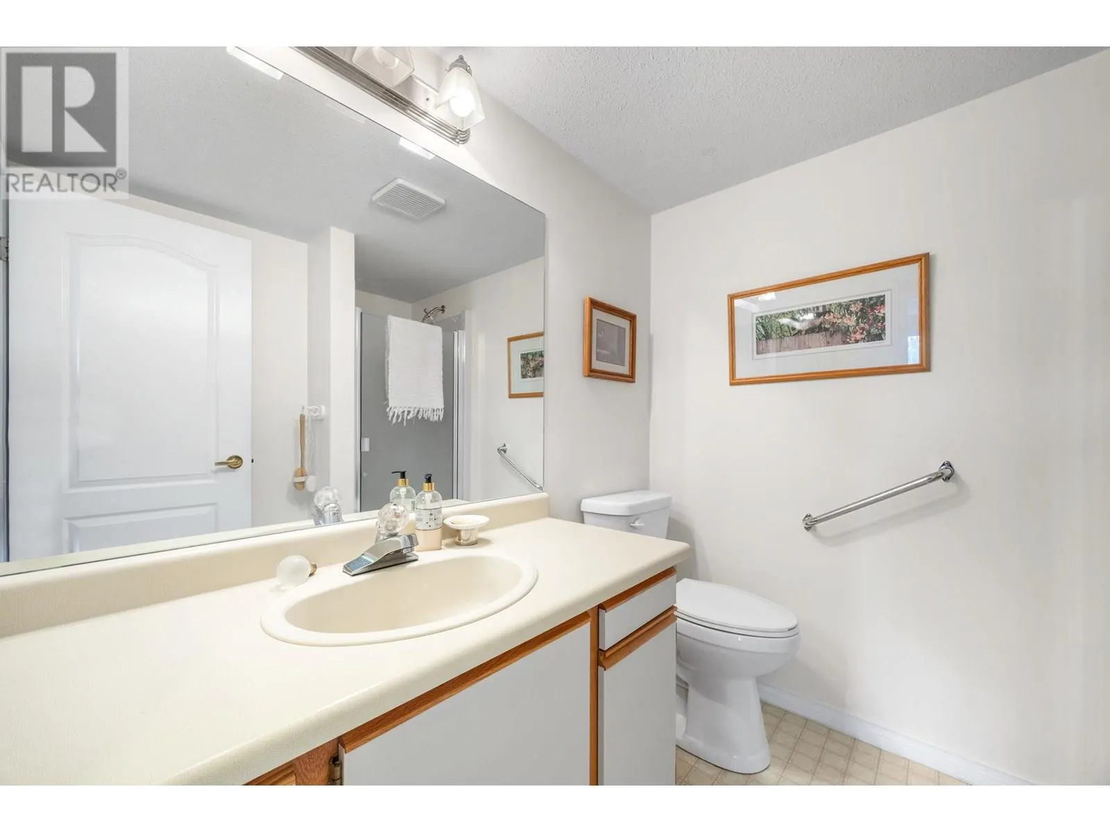 255 McIntosh Road Unit# 205