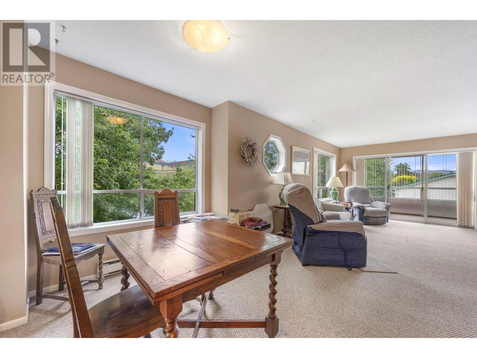 255 McIntosh Road Unit# 205