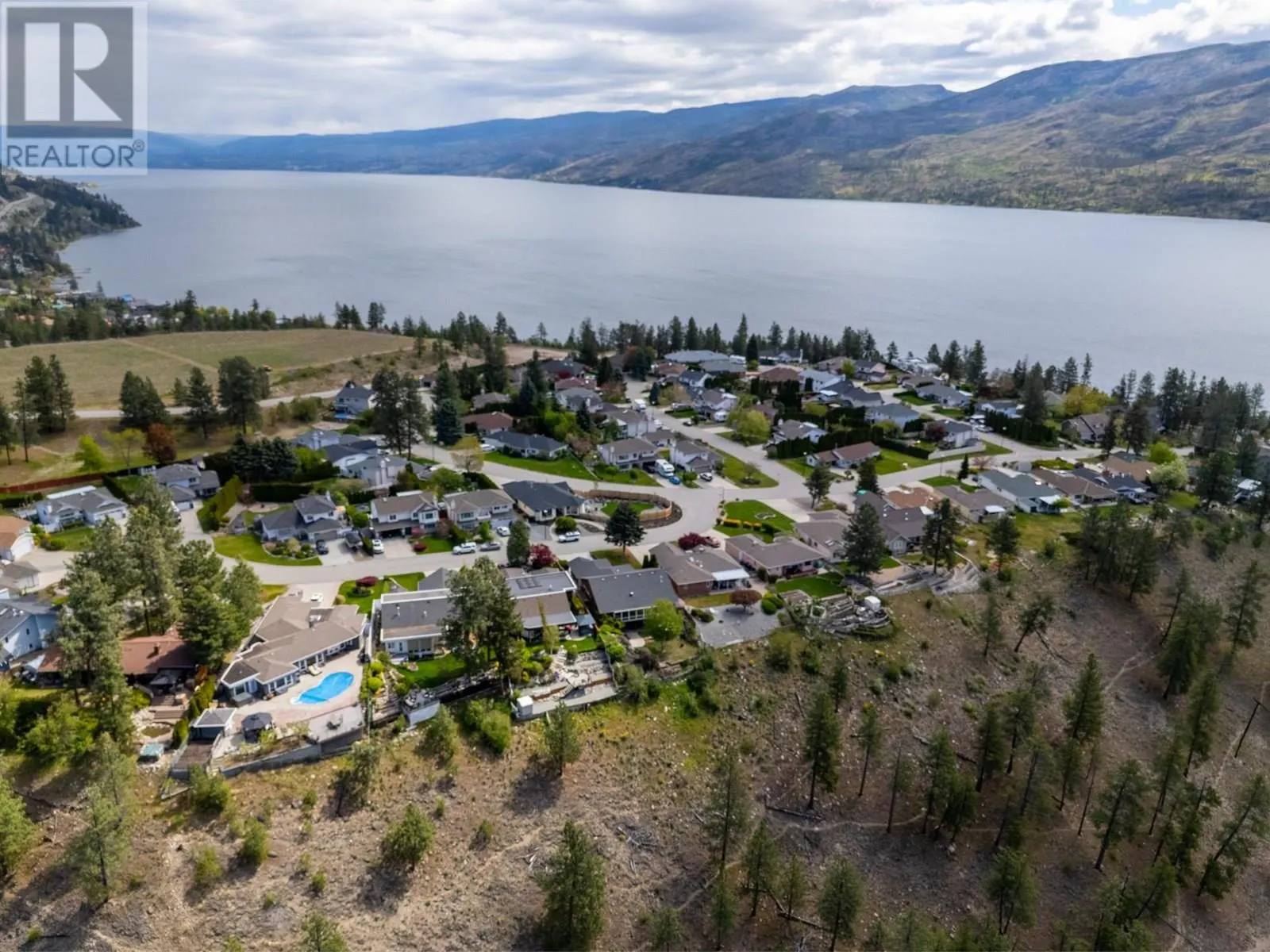 3784 Inglis Place