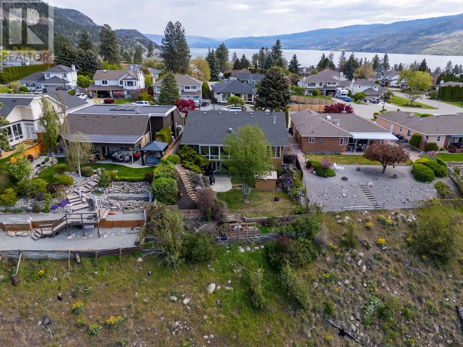 3784 Inglis Place
