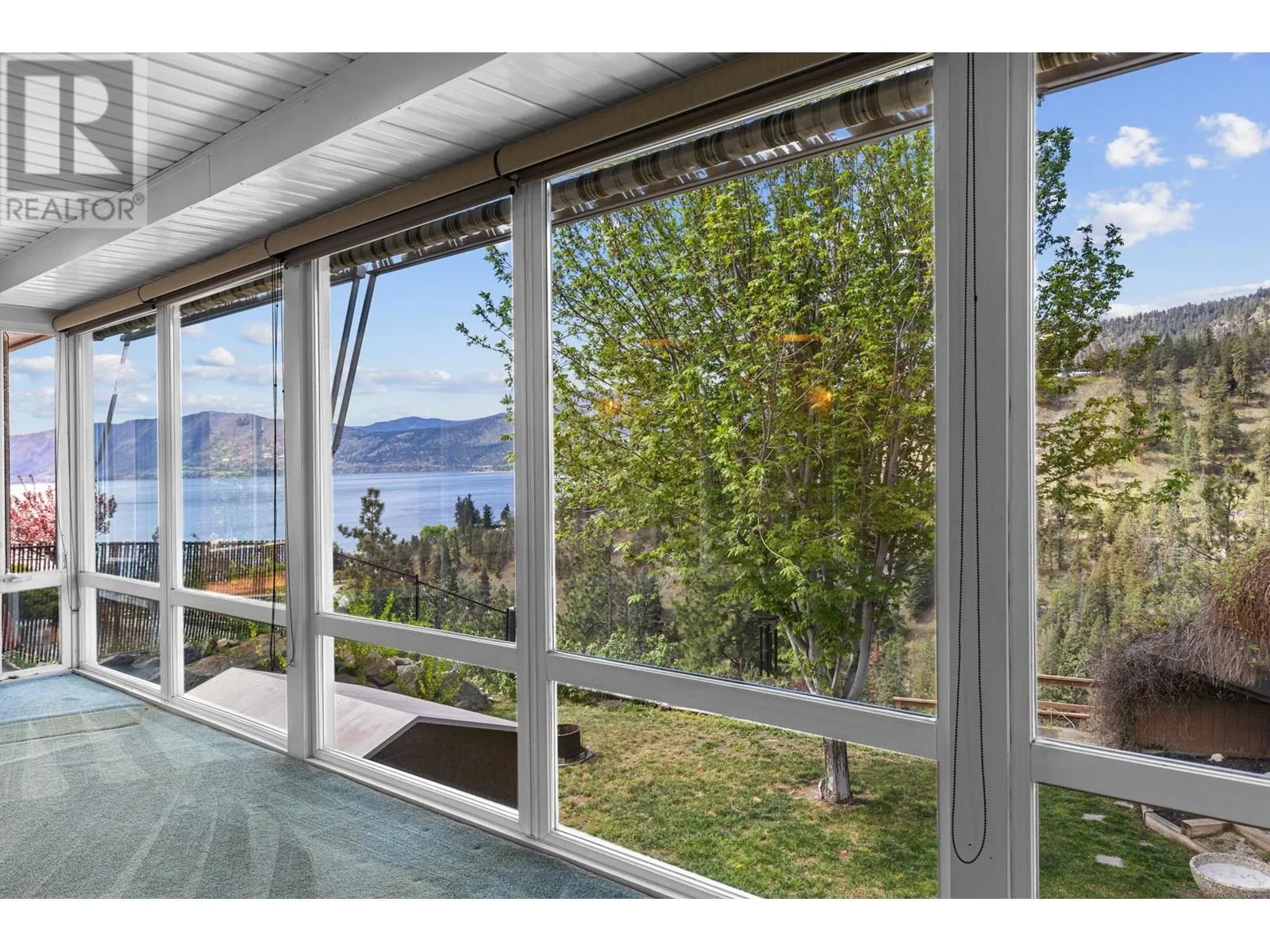 3784 Inglis Place