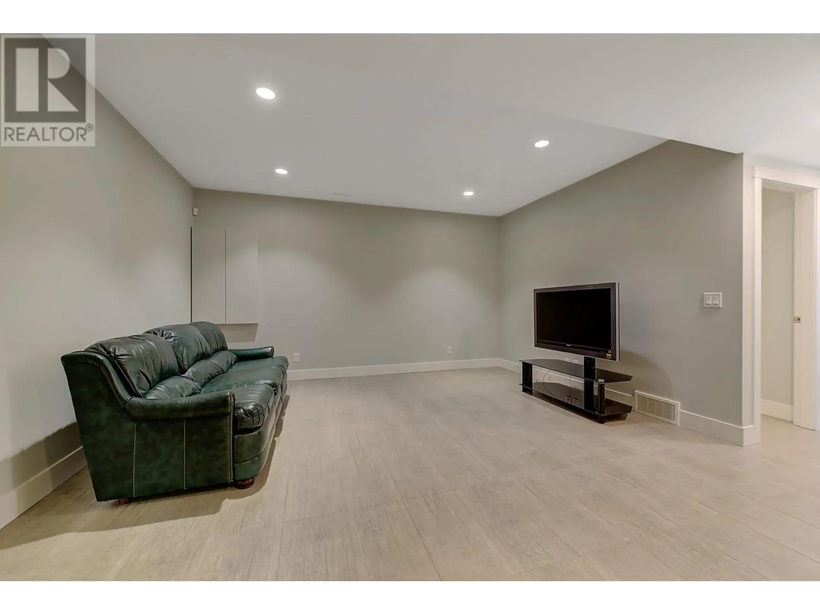 1580 Tower Ranch Drive
