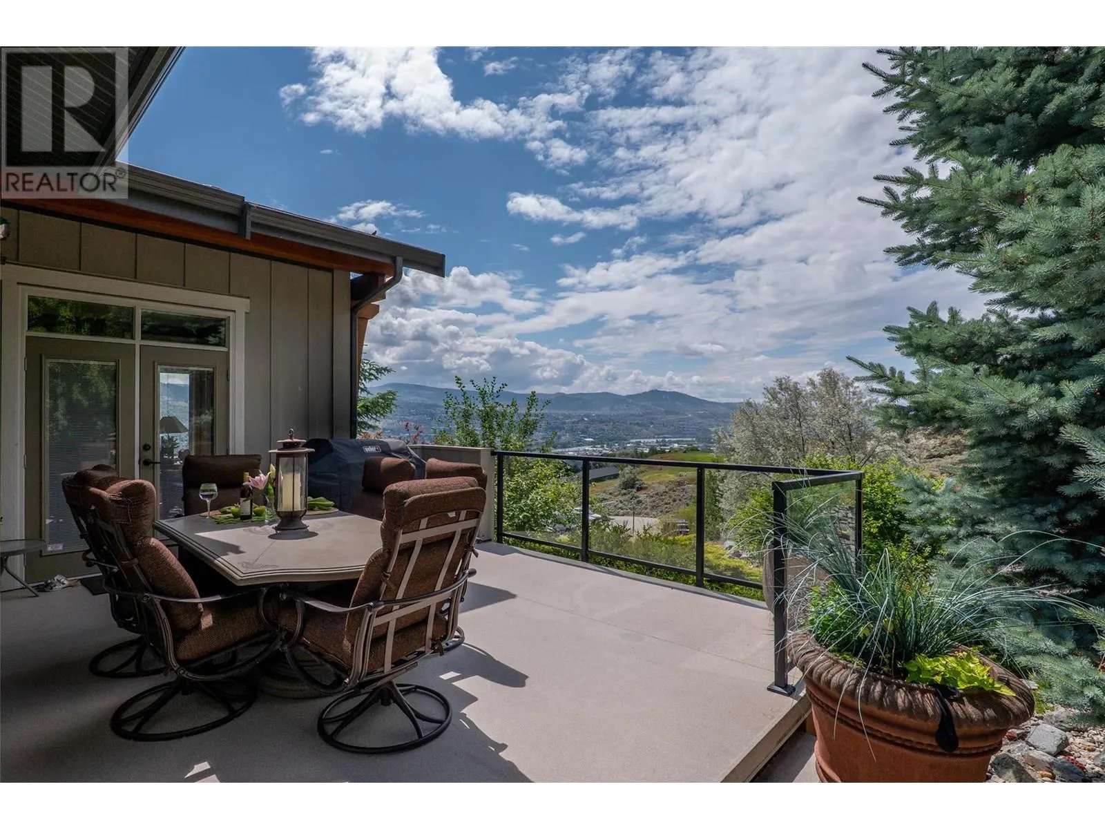 1590 Golf Ridge Drive