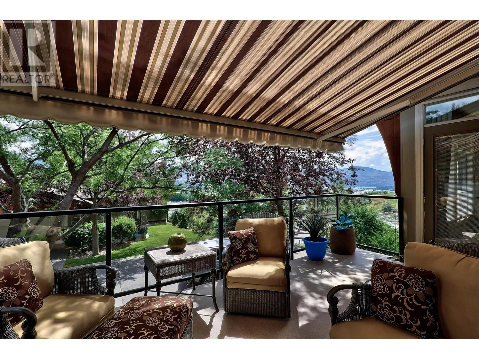 1590 Golf Ridge Drive