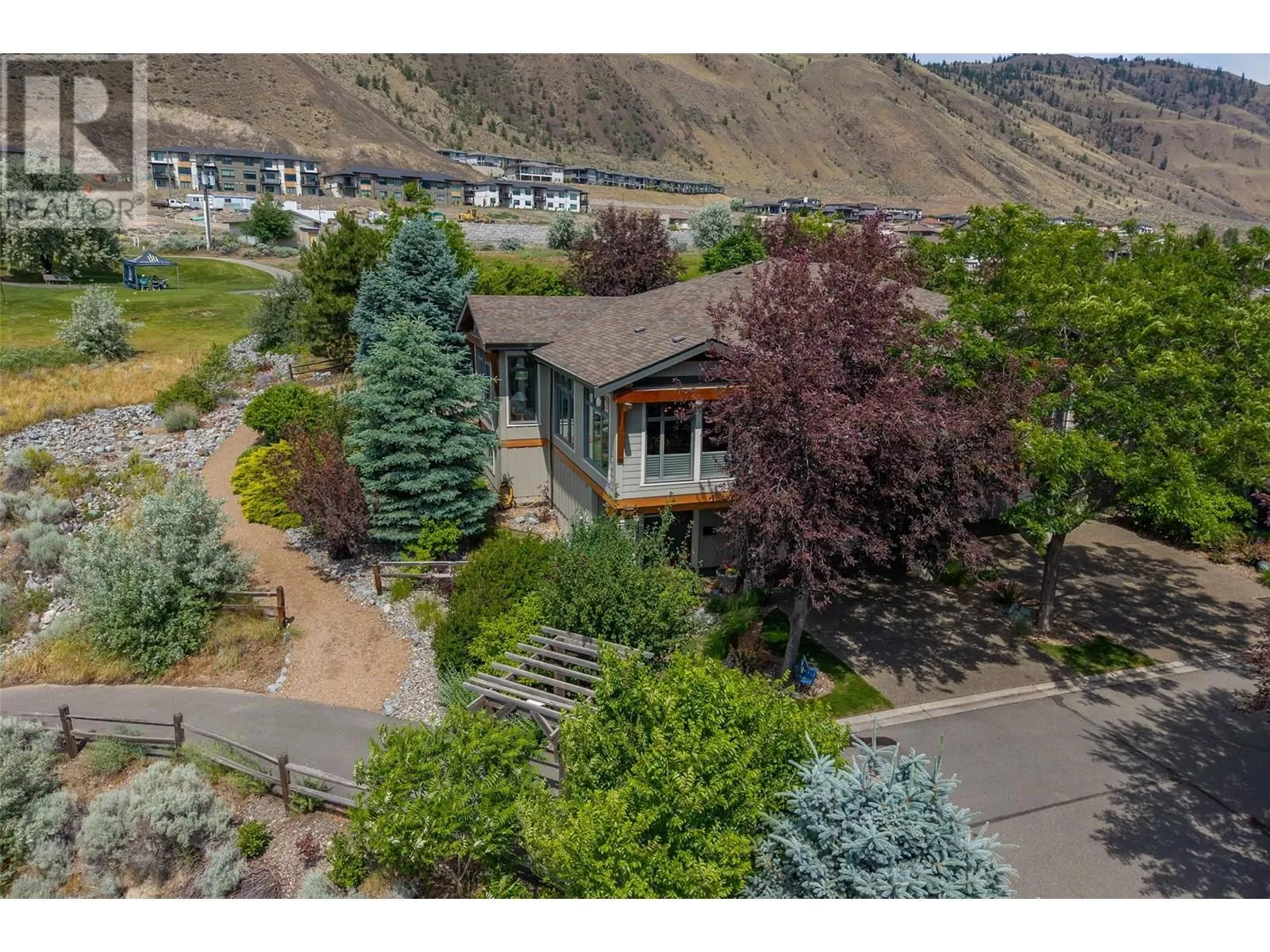 1590 Golf Ridge Drive