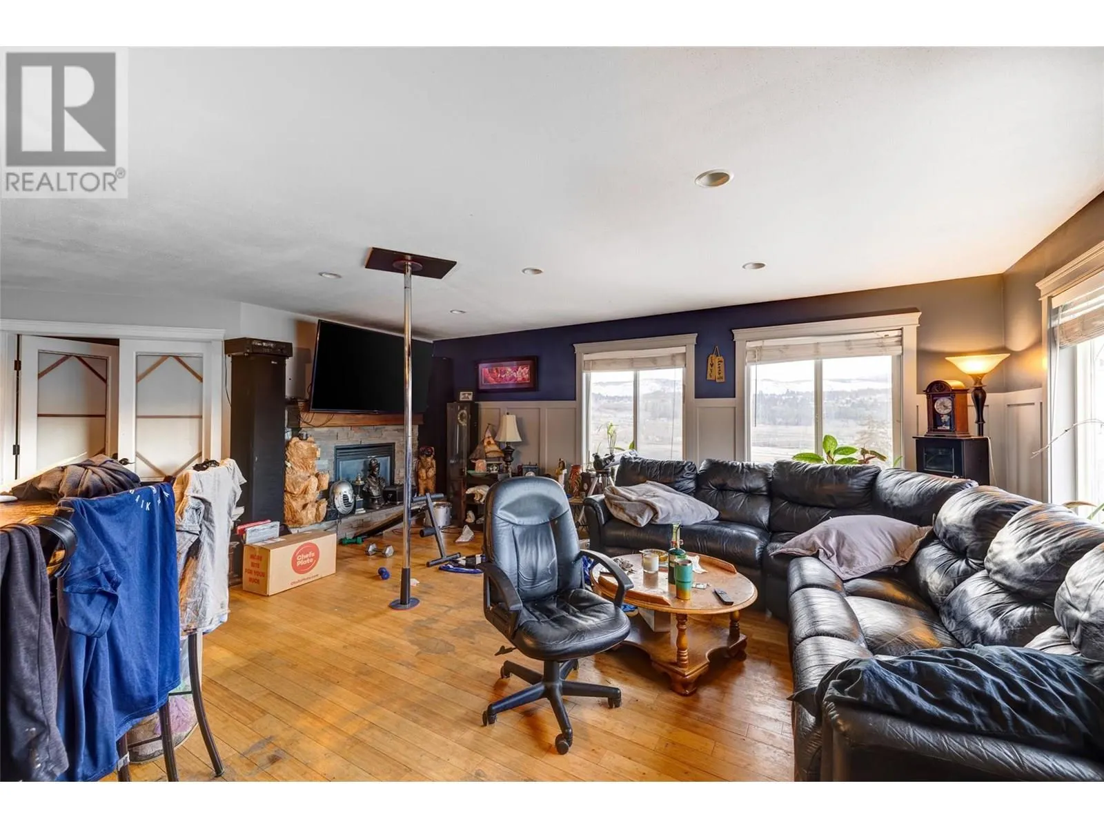 10957 Pheasant Road