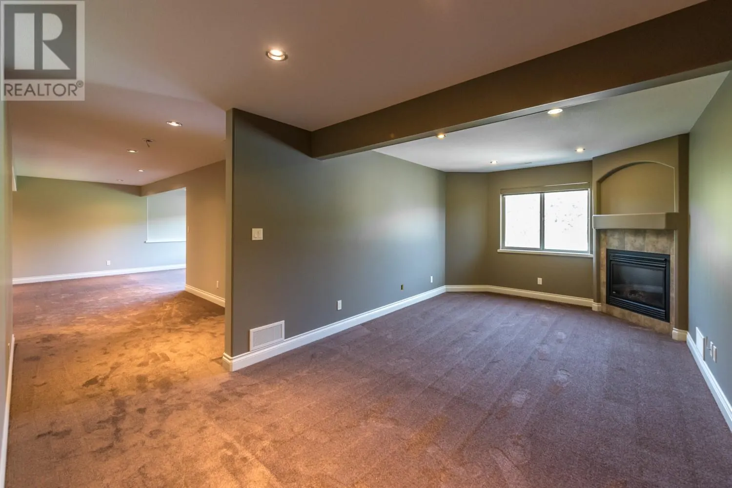 19 FINCH Crescent