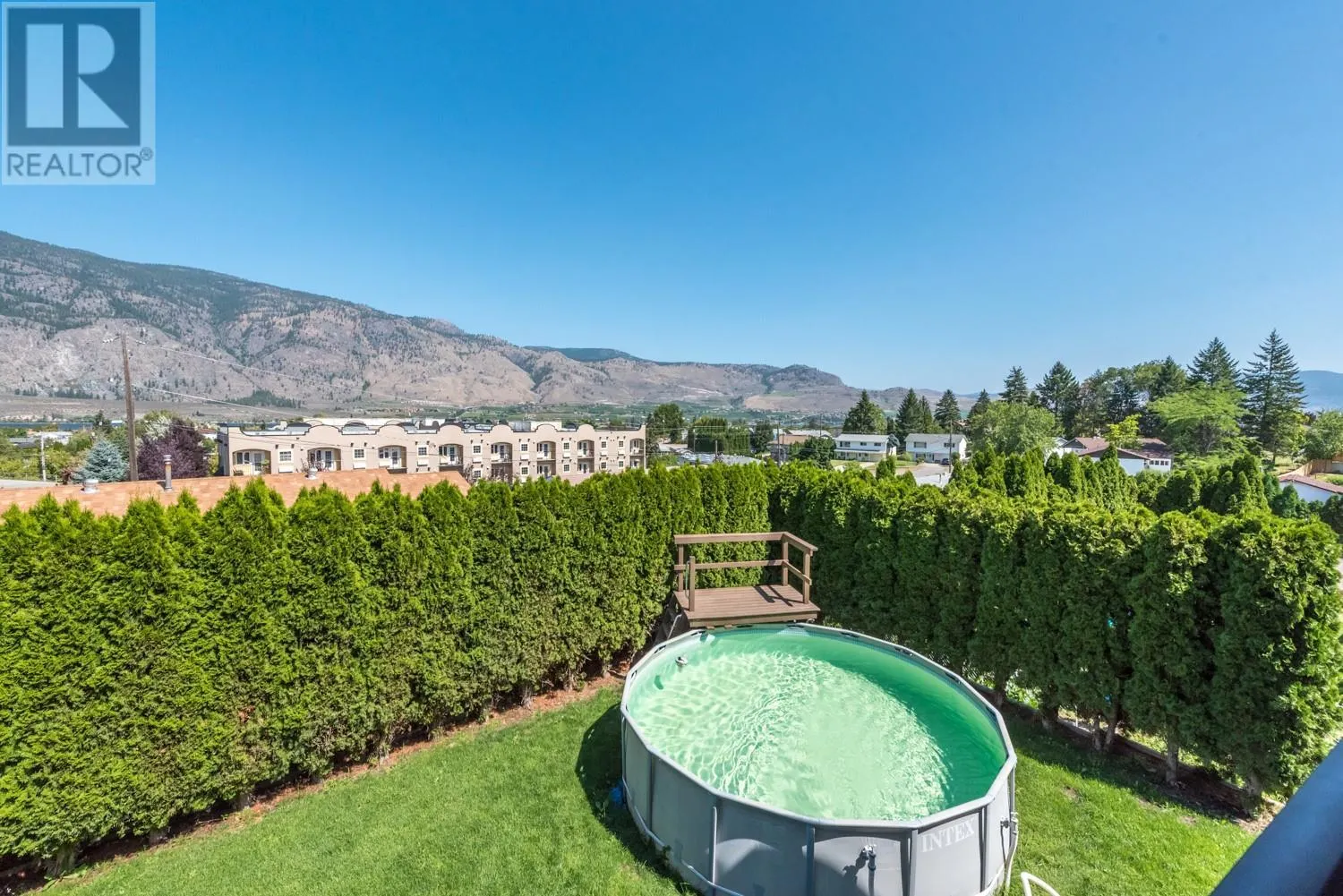 19 FINCH Crescent