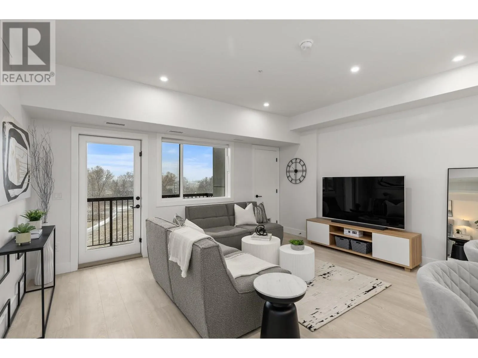 1220 Pacific Avenue Unit# 406