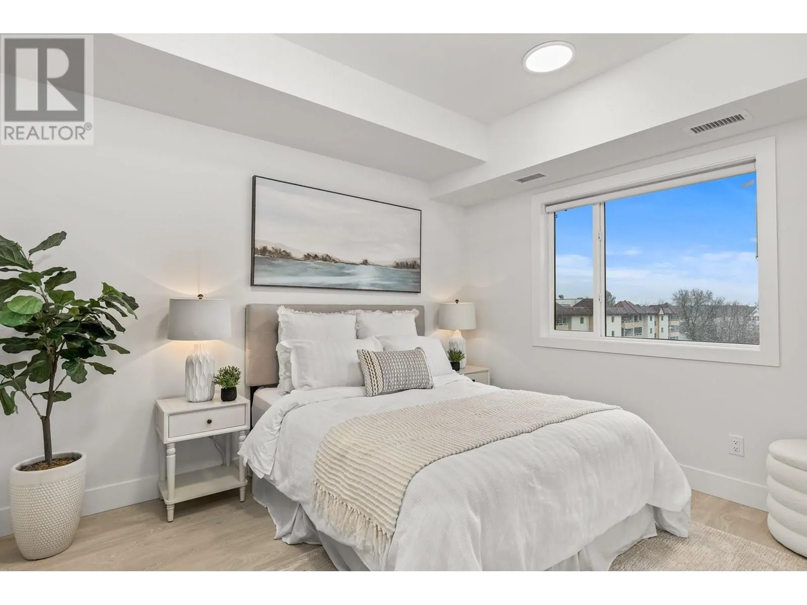1220 Pacific Avenue Unit# 406