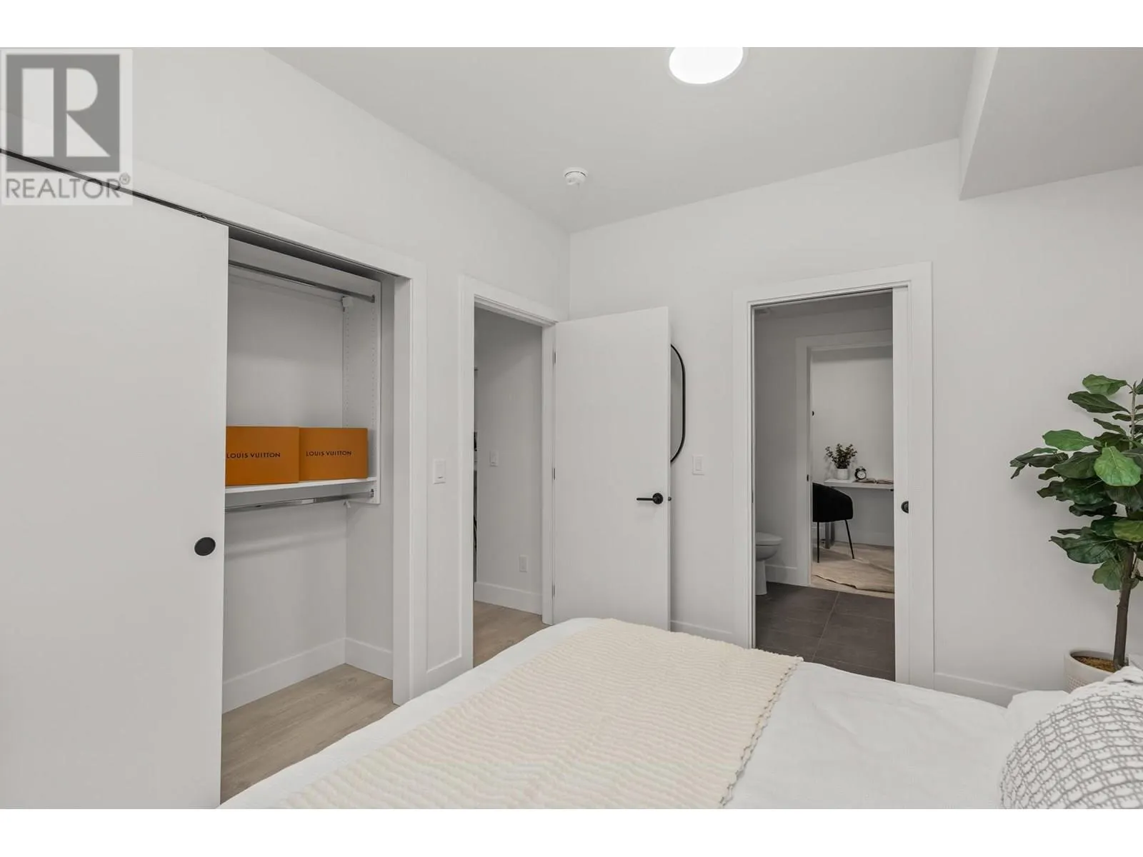 1220 Pacific Avenue Unit# 406