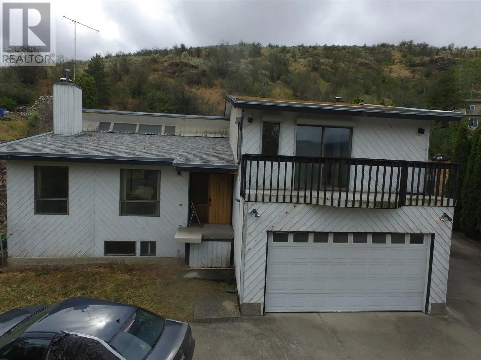 6602/6594 Goose Lake Road