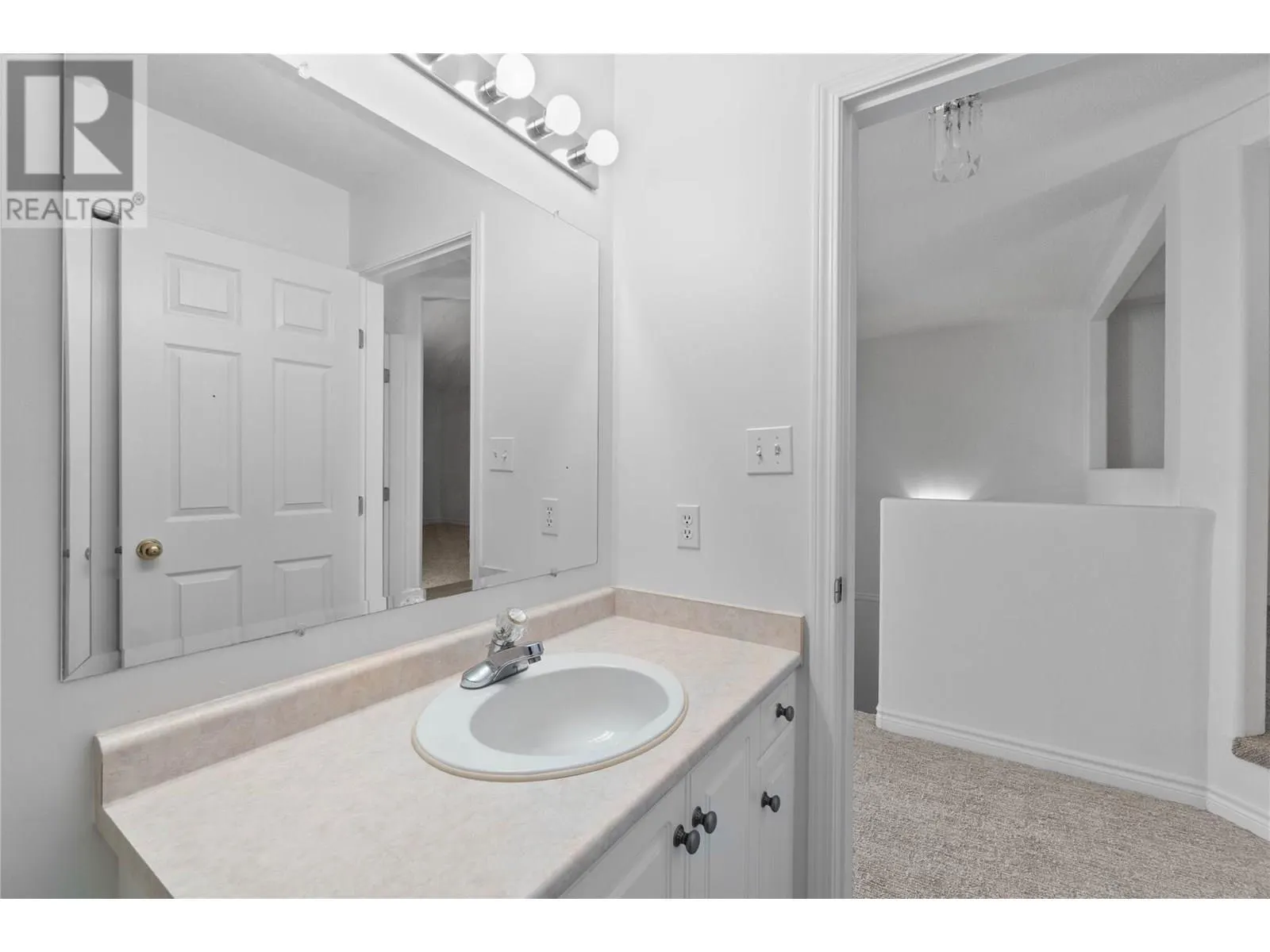 313 Whitman Road Unit# 18