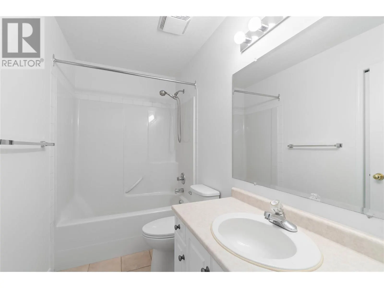 313 Whitman Road Unit# 18