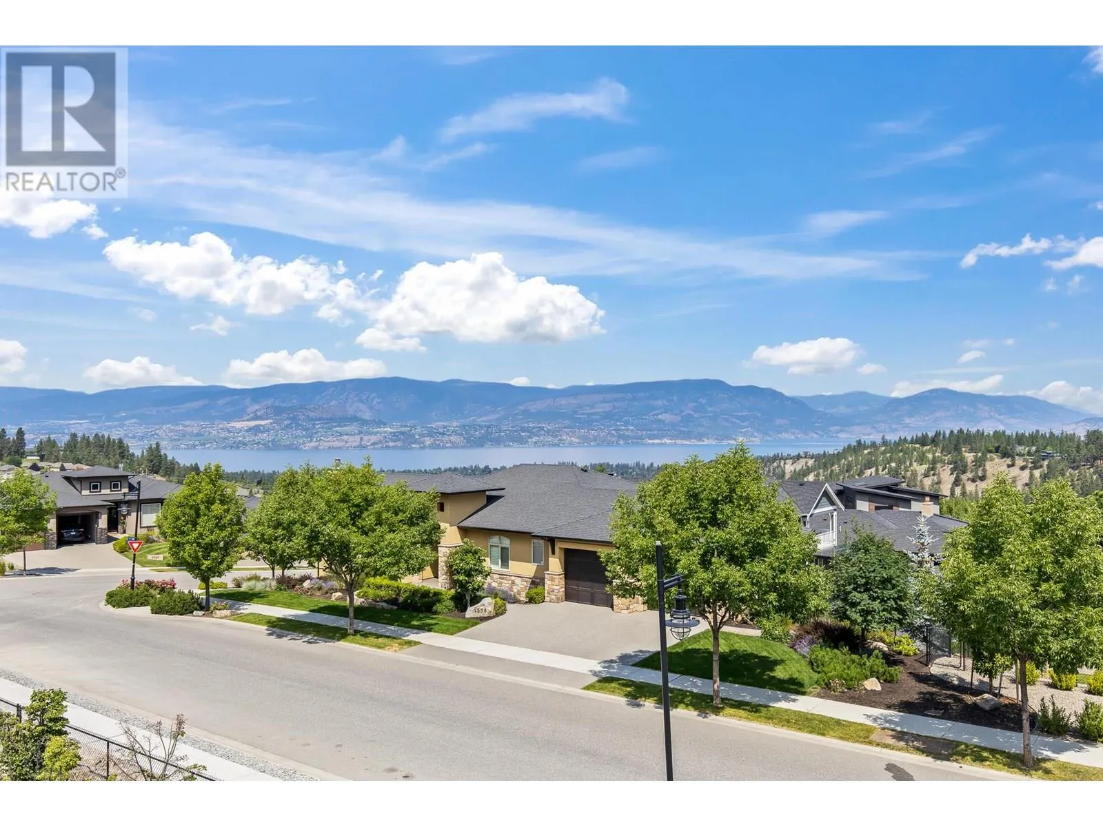 4964 Bucktail Lane