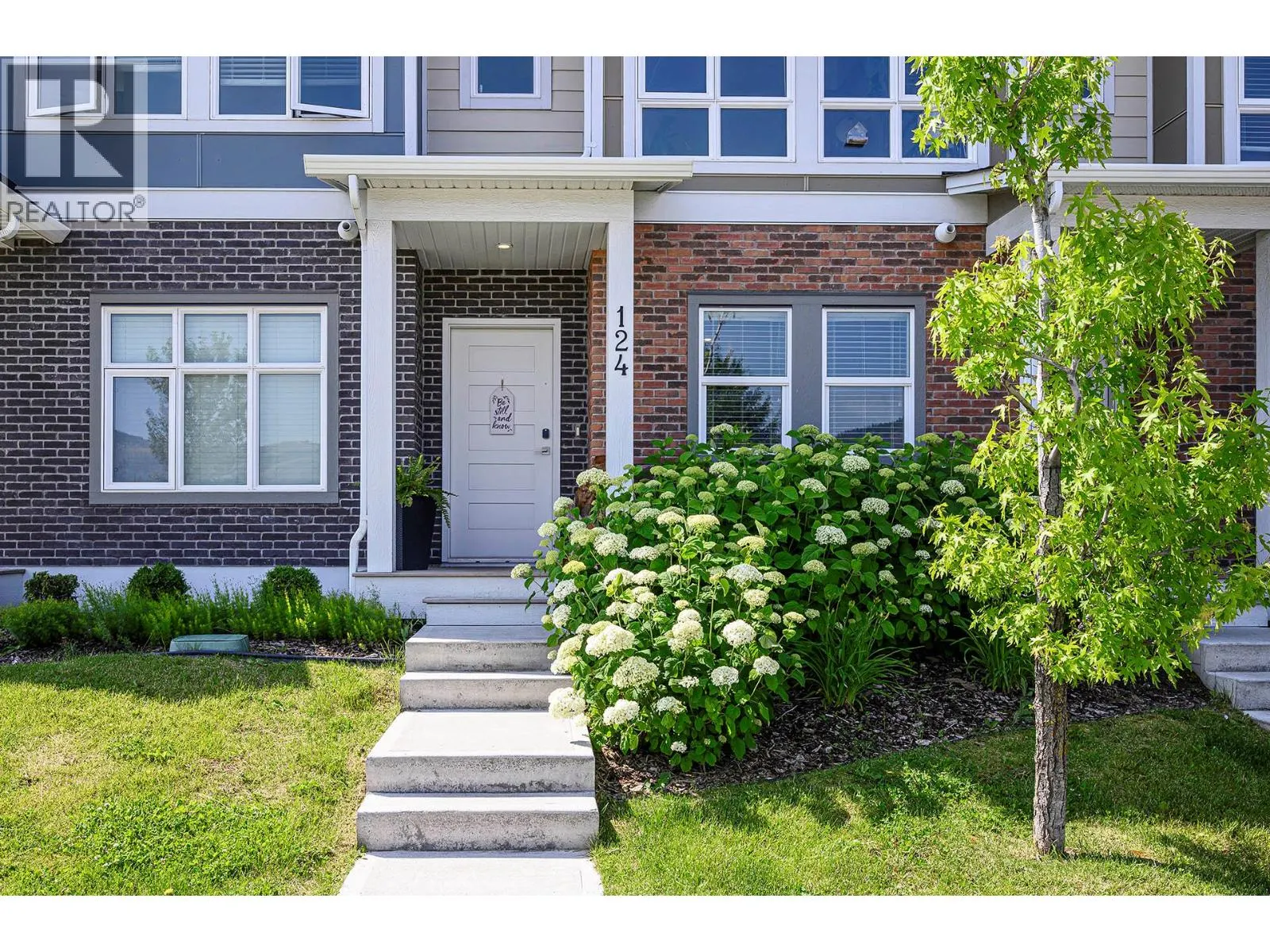 1951 QU'APPELLE Boulevard Unit# 124