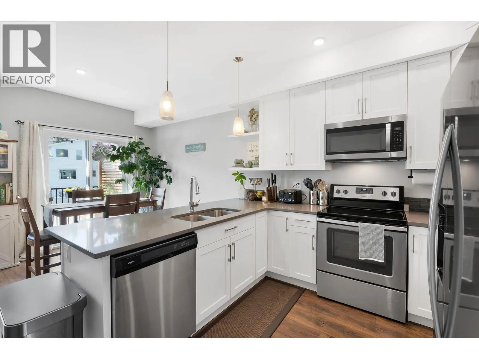 1951 QU'APPELLE Boulevard Unit# 124