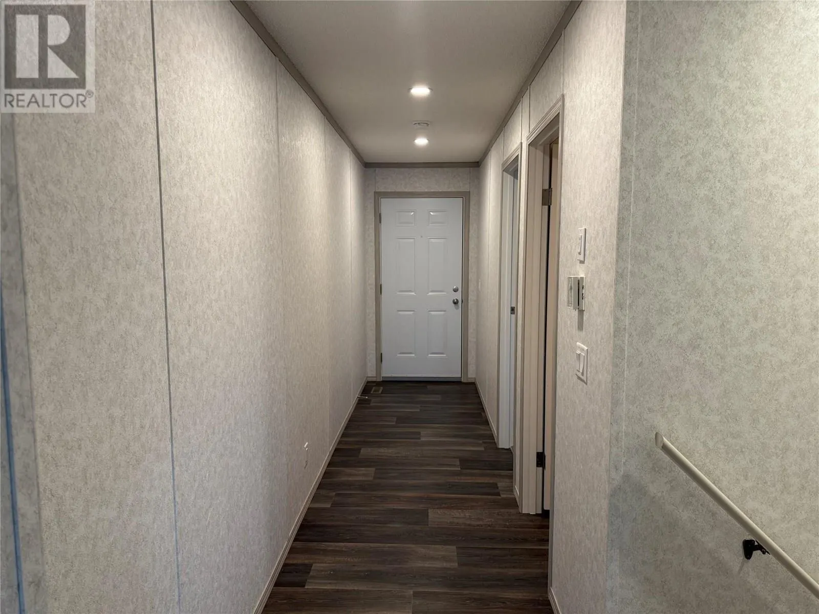 2133 14 Avenue Unit# 2
