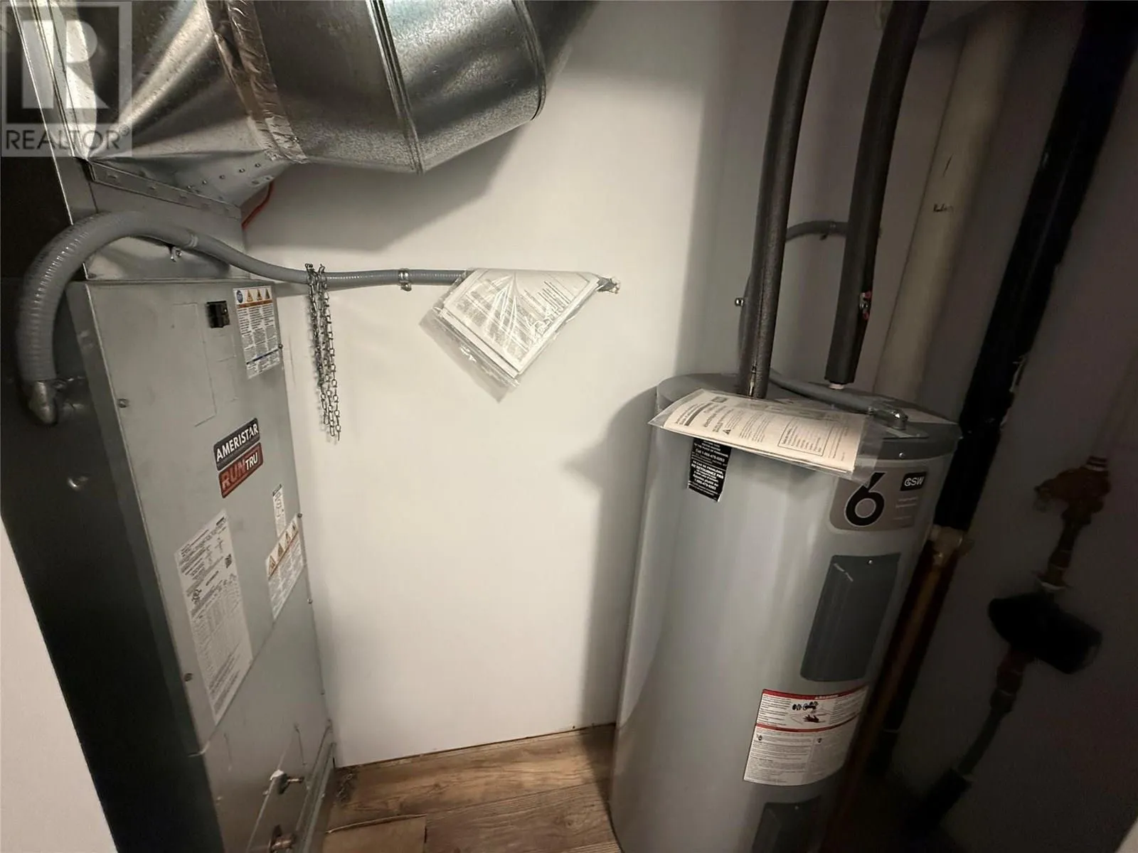 2133 14 Avenue Unit# 2