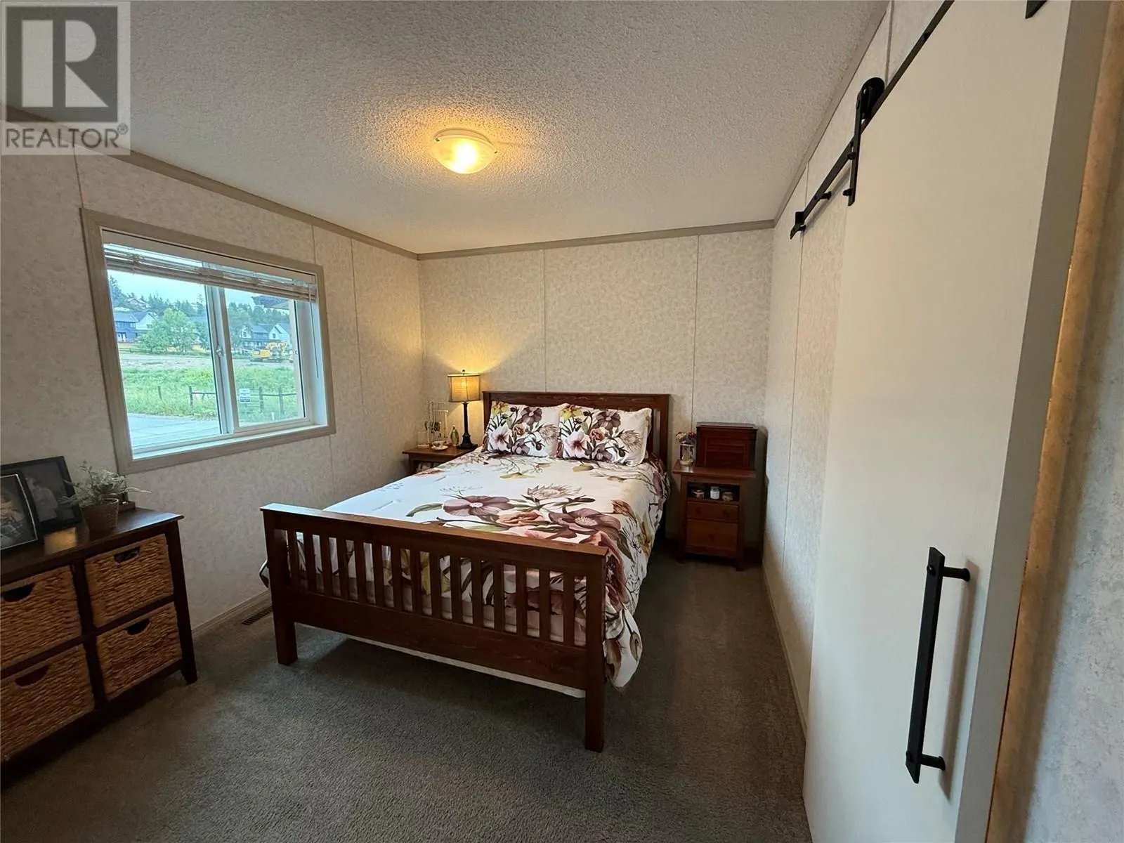 2133 14 Avenue Unit# 2