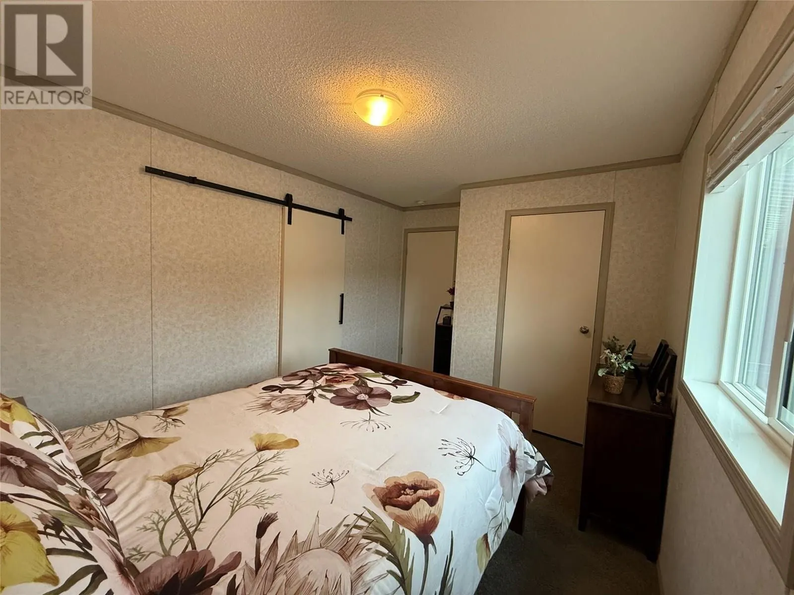 2133 14 Avenue Unit# 2