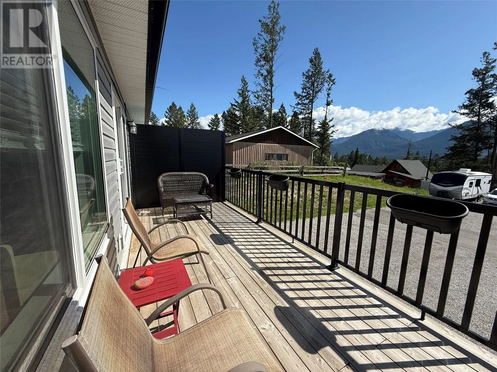 2133 14 Avenue Unit# 2