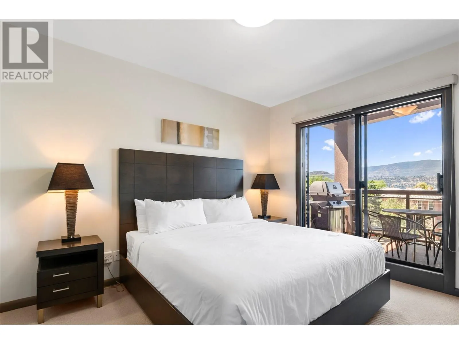 654 Cook Road Unit# 406