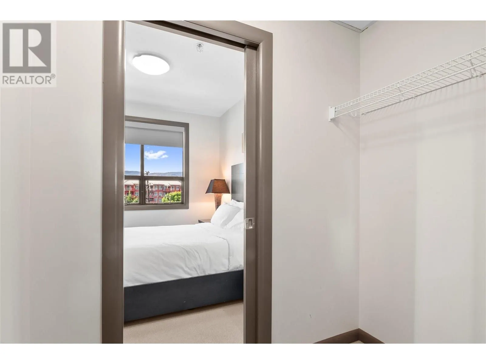 654 Cook Road Unit# 406