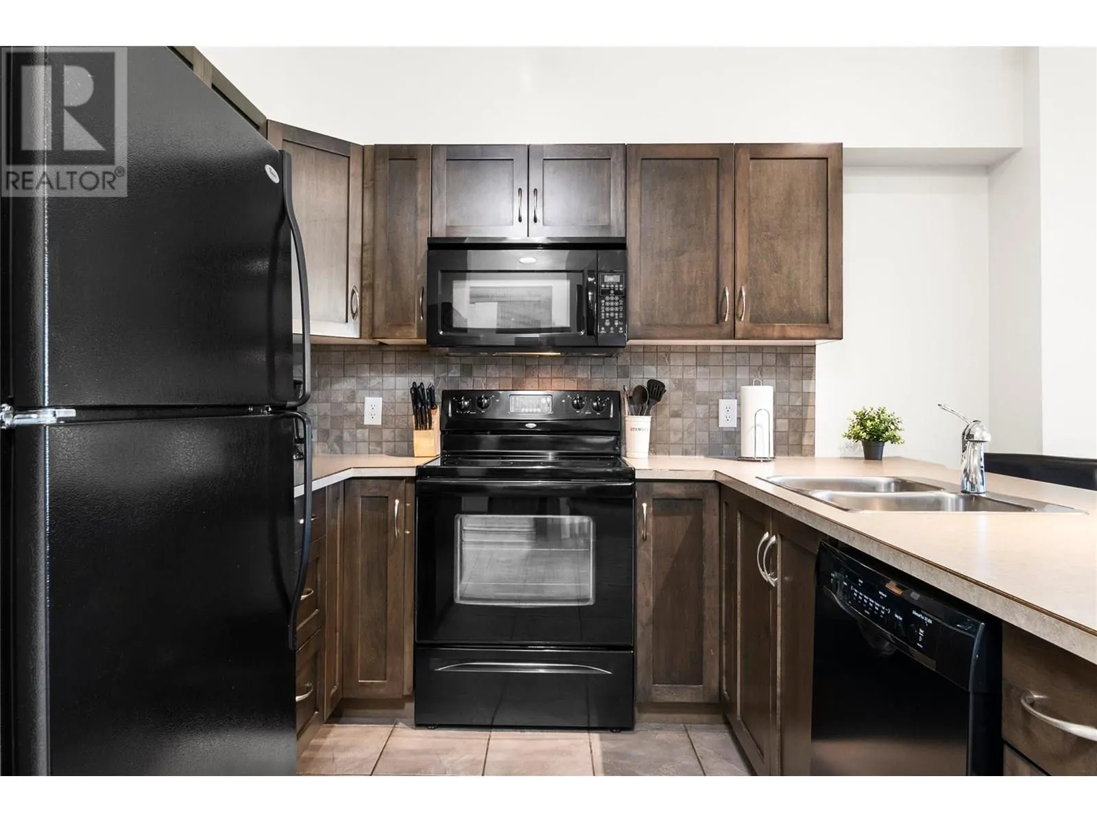 654 Cook Road Unit# 406