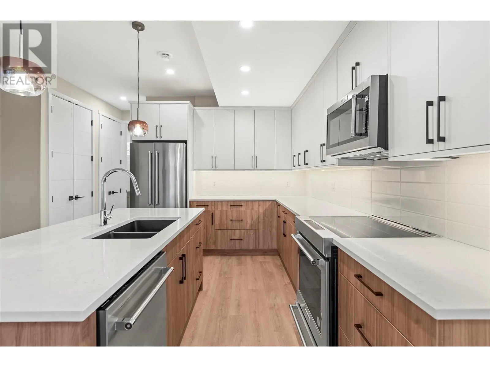 3907 26 Street Unit# 1