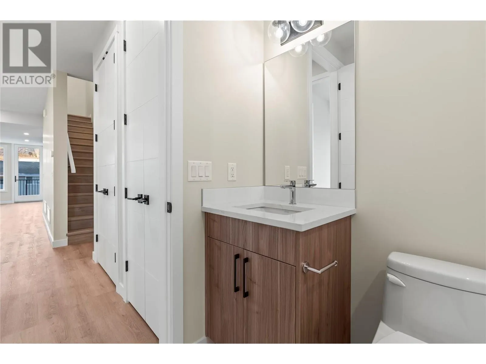3907 26 Street Unit# 1