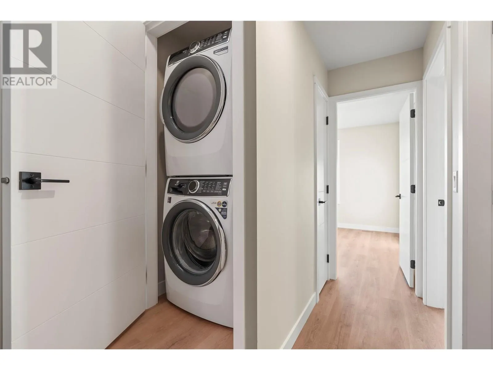 3907 26 Street Unit# 1