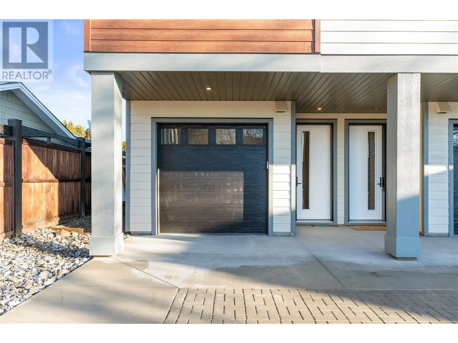 3907 26 Street Unit# 1