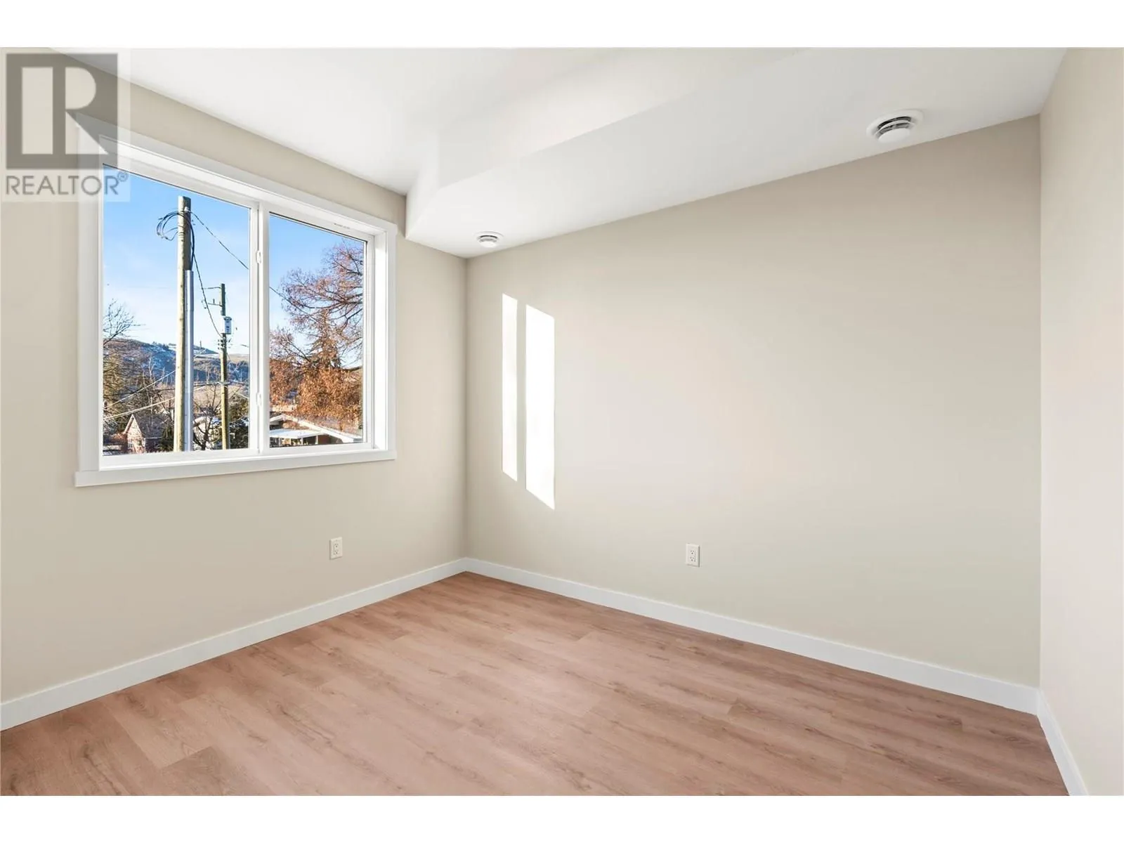 3907 26 Street Unit# 1
