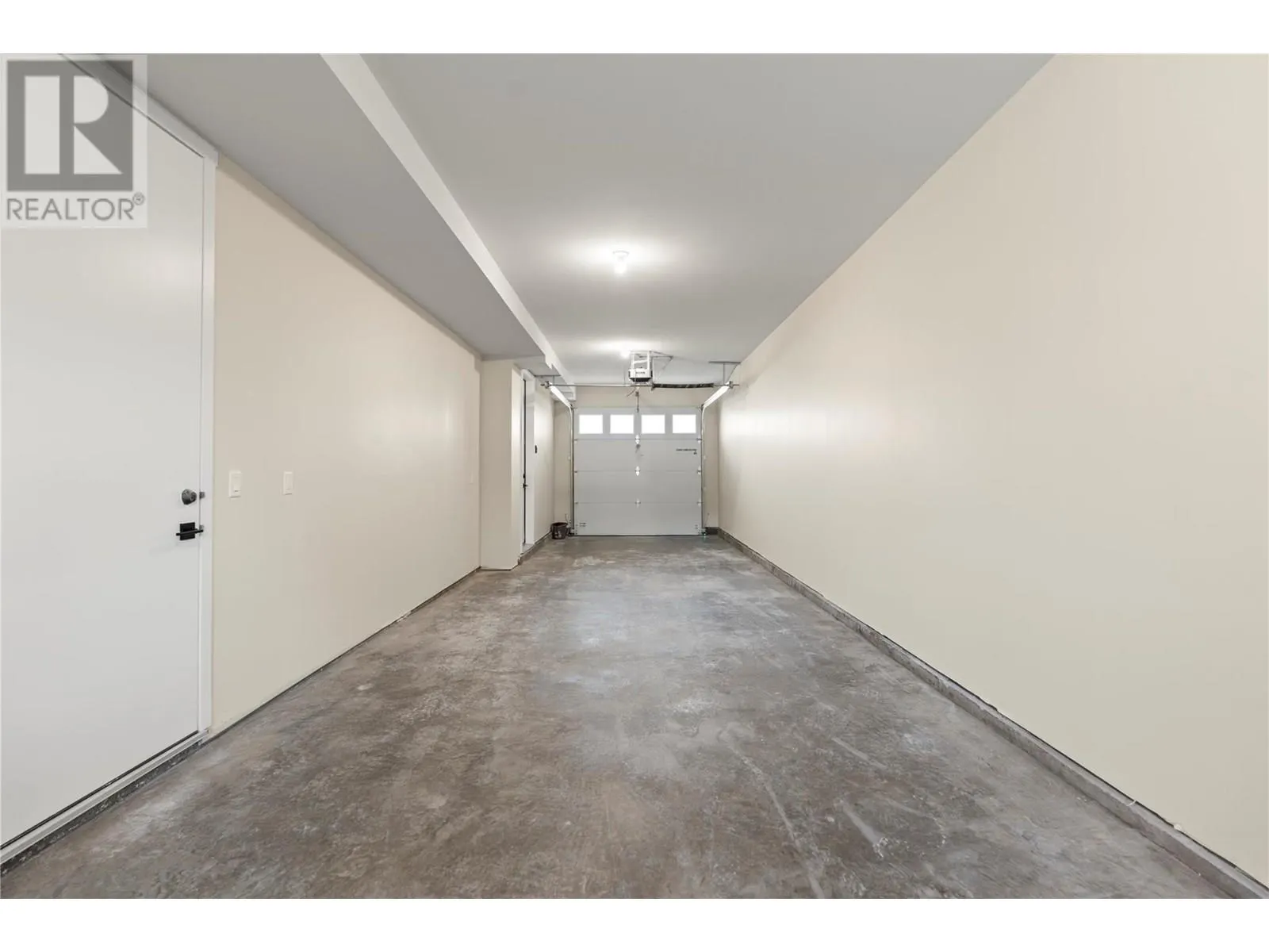 3907 26 Street Unit# 1