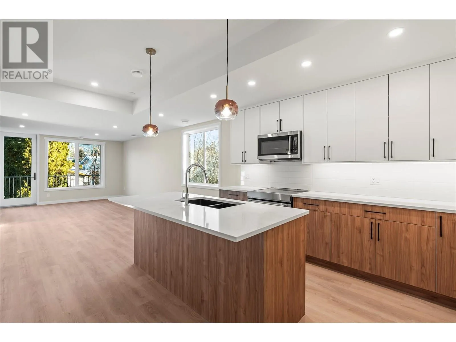 3907 26 Street Unit# 3