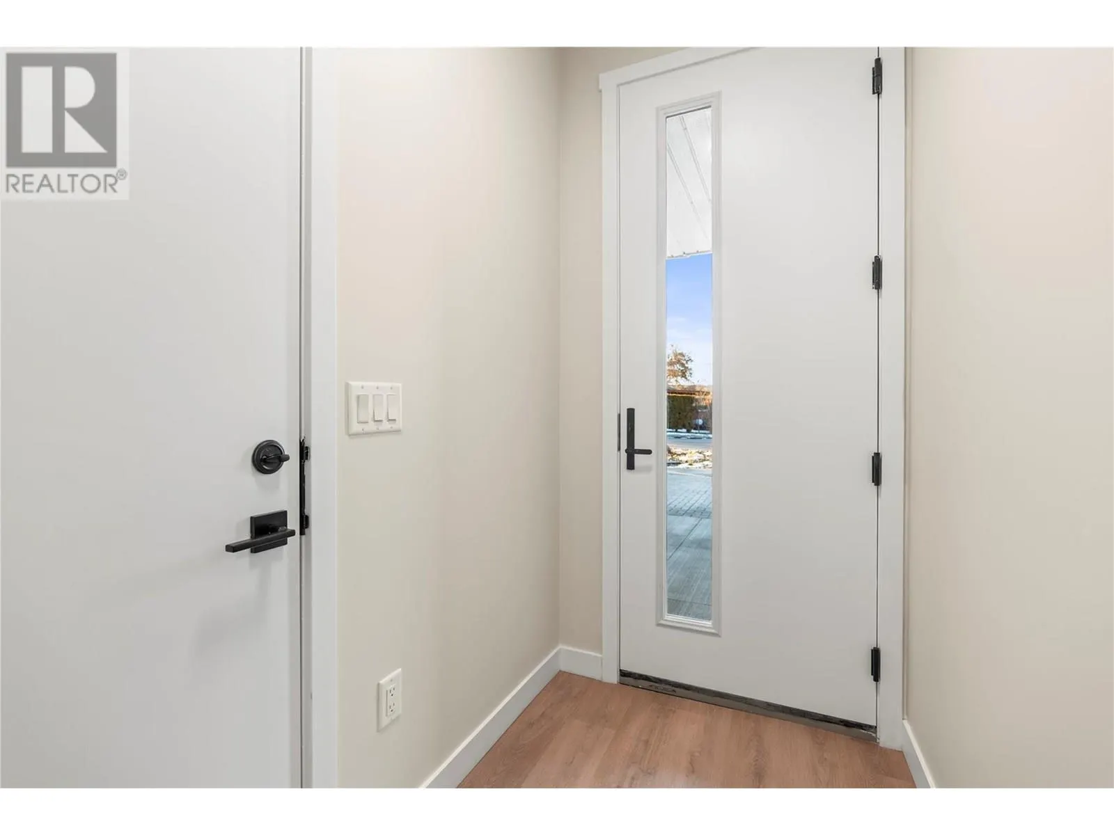3907 26 Street Unit# 3
