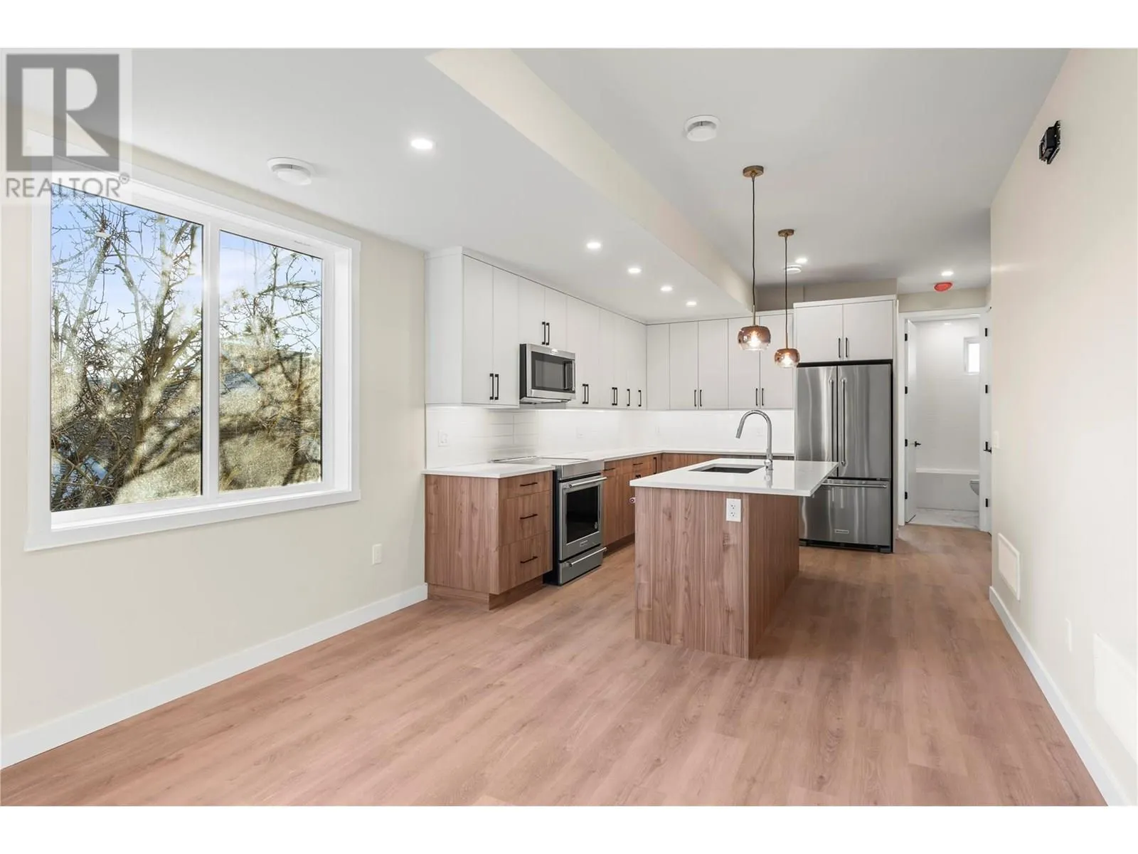 3907 26 Street Unit# 3