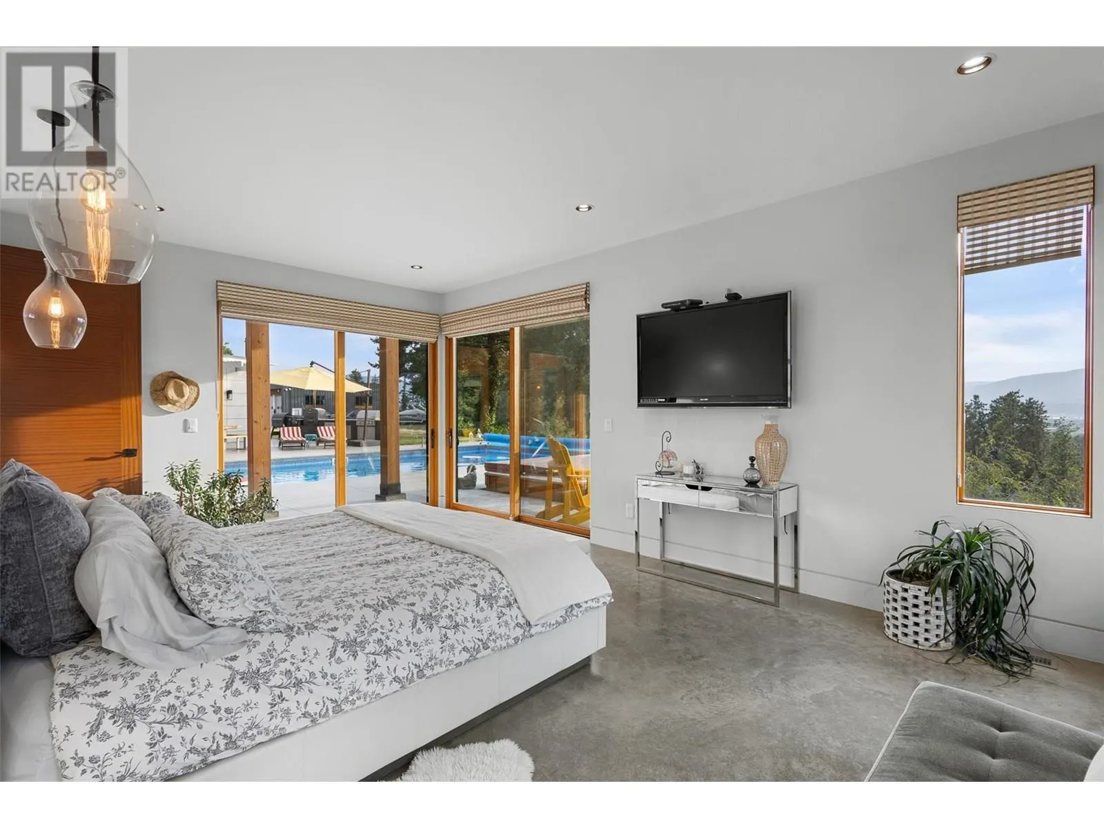 3194 Dunster Road
