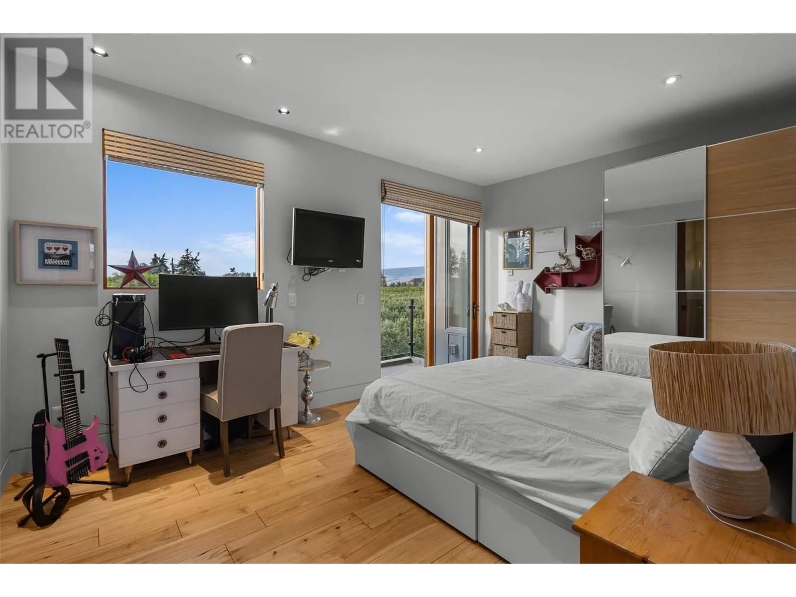 3194 Dunster Road
