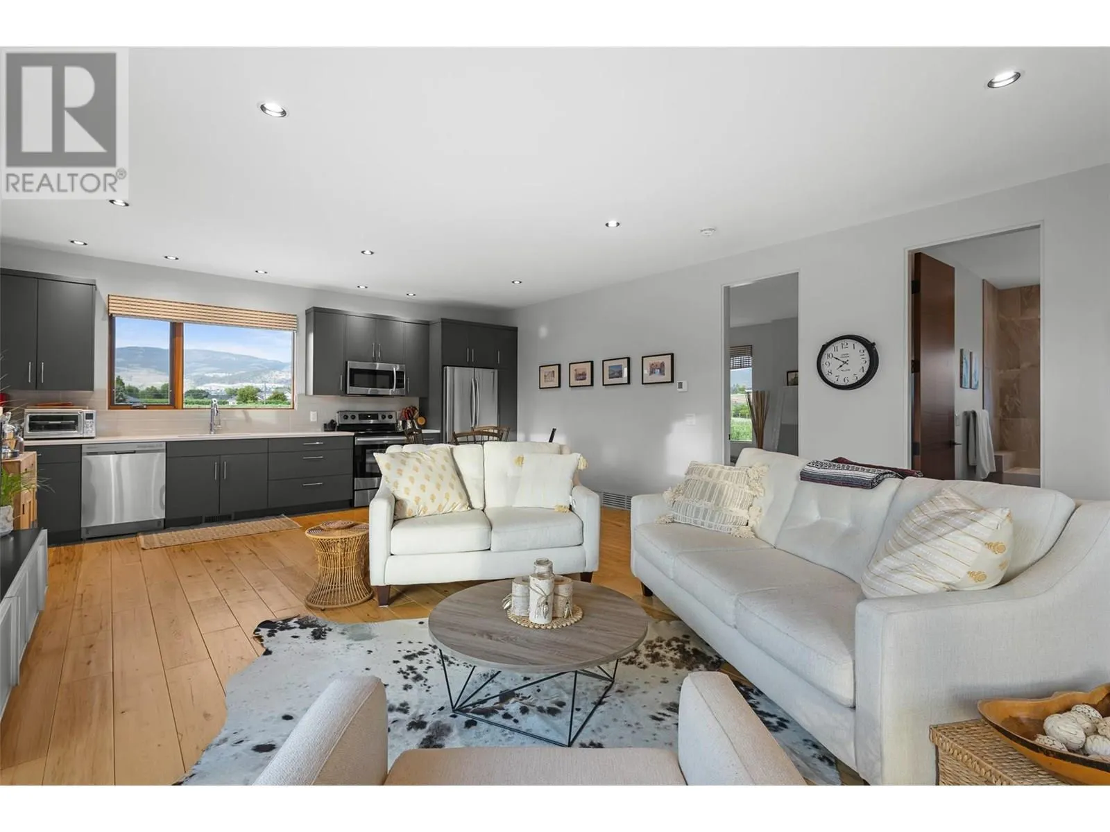 3194 Dunster Road