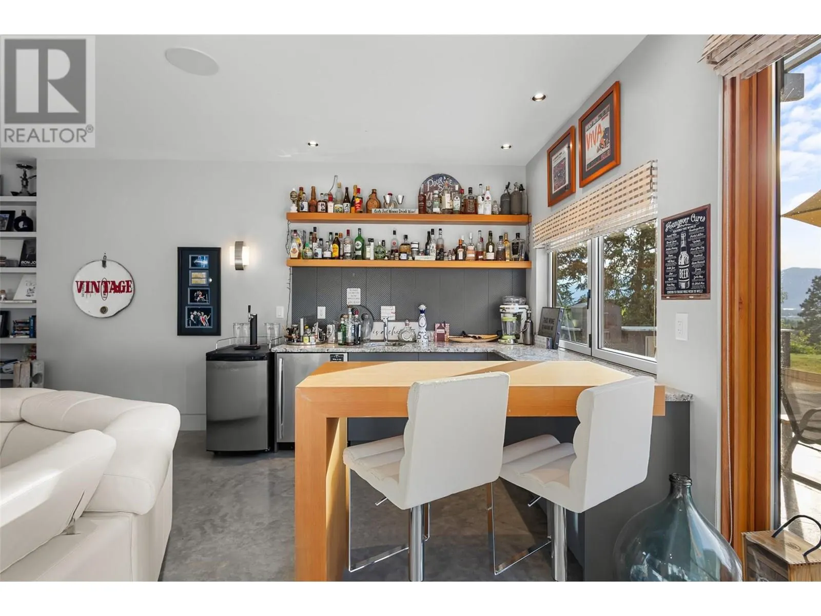 3194 Dunster Road