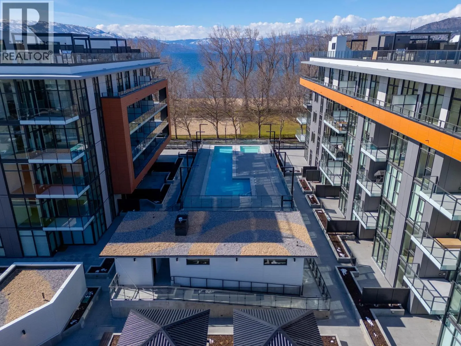 3409 Lakeshore Road Unit# 501S